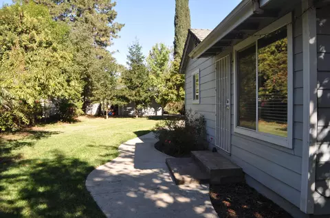 20640 Matamoros St, Redding, CA 96002 photo 31