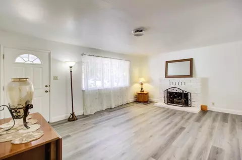 2602 Irwin Rd, Redding, CA 96002 photo 5
