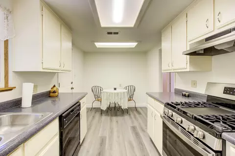 2602 Irwin Rd, Redding, CA 96002 photo 12