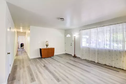 2602 Irwin Rd, Redding, CA 96002 photo 6