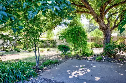 2602 Irwin Rd, Redding, CA 96002 photo 27