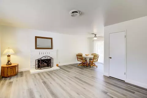 2602 Irwin Rd, Redding, CA 96002 photo 4