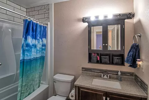 3398 Cessna Dr, Redding, CA 96001 photo 23