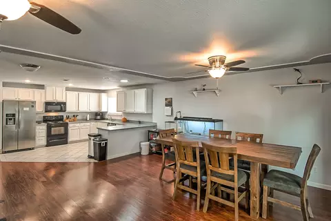 3398 Cessna Dr, Redding, CA 96001 photo 11