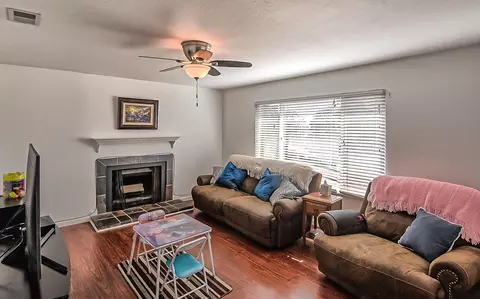 3398 Cessna Dr, Redding, CA 96001 photo 5