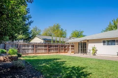 4081 Easter Ave, Redding, CA 96003 photo 32