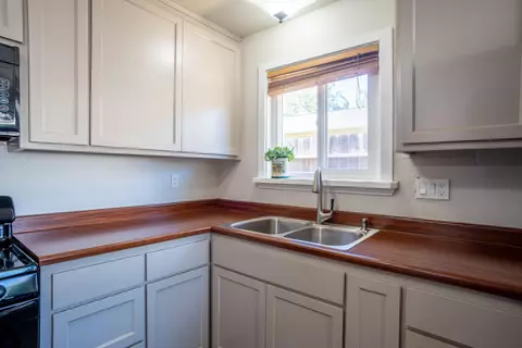 4081 Easter Ave, Redding, CA 96003 photo 10