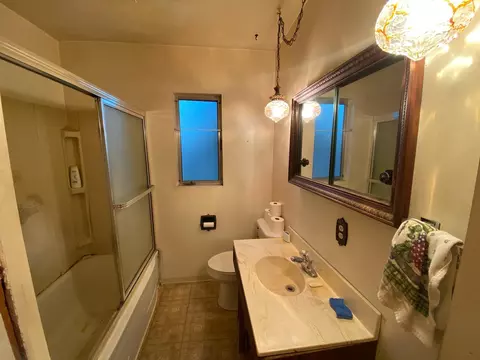 2381 Sacramento Dr, Redding, CA 96001 photo 5