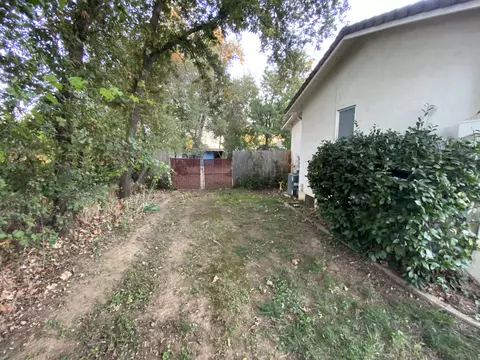 2381 Sacramento Dr, Redding, CA 96001 photo 8