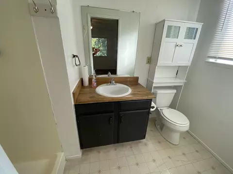 2517 Rosebud Ln, Redding, CA 96002 photo 8