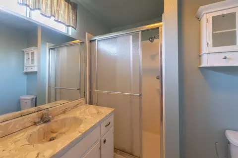 21953 Berkeley, Palo Cedro, CA 96073 photo 8