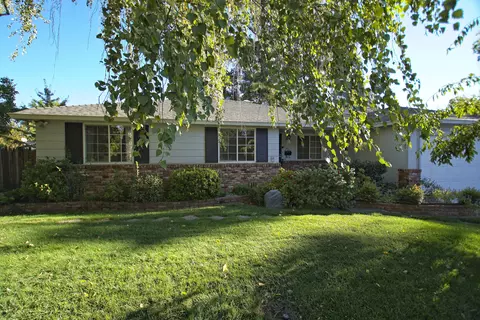 700 Lincoln, Redding, CA 96001 photo 1