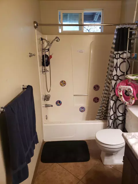 11700 Milton Park Ln, Redding, CA 96003 photo 55