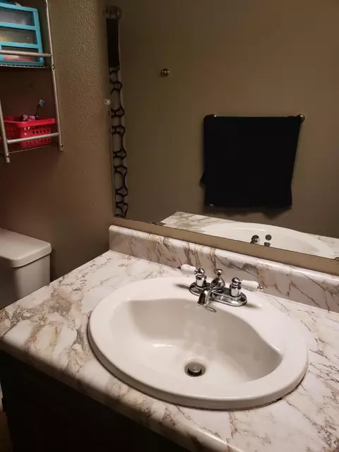 11700 Milton Park Ln, Redding, CA 96003 photo 56