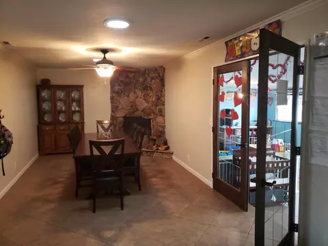 11700 Milton Park Ln, Redding, CA 96003 photo 24