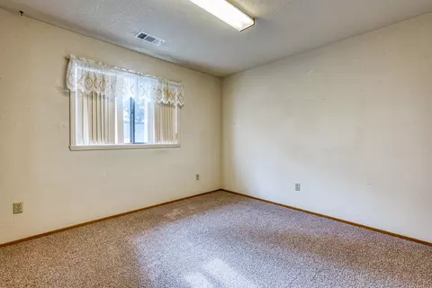528 Monet Walk, Redding, CA 96001 photo 8