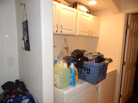 1067 A B California St, Redding, CA 96001 photo 13