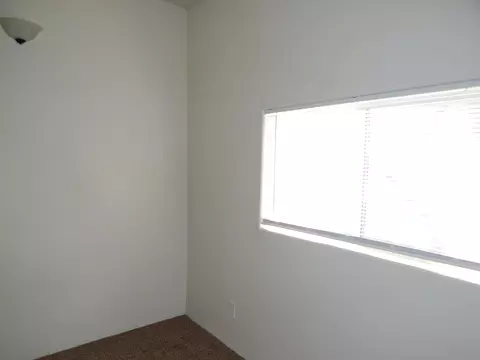 1067 A B California St, Redding, CA 96001 photo 57