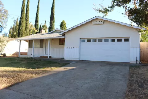 2657 Belladonna St, Redding, CA 96002 photo 1