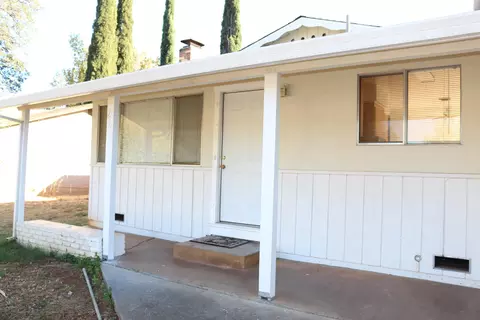2657 Belladonna St, Redding, CA 96002 photo 2