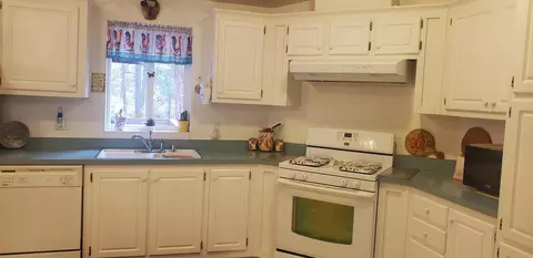 29268 Day Rd, Mcarthur, CA 96056 photo 3