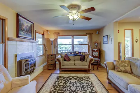 19296 Roxie Ln, Redding, CA 96003 photo 15