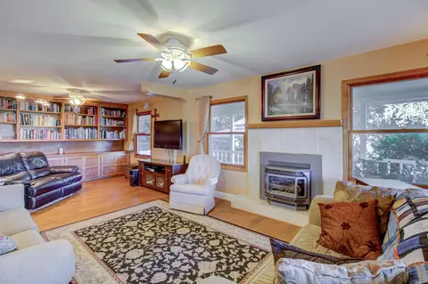 19296 Roxie Ln, Redding, CA 96003 photo 13