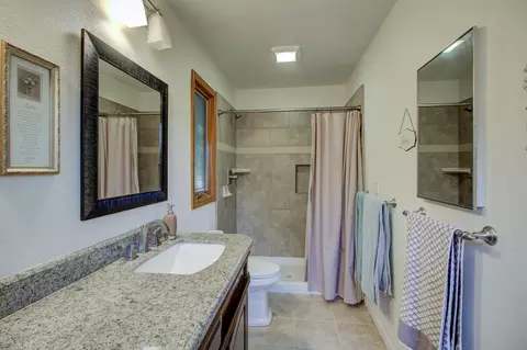 19296 Roxie Ln, Redding, CA 96003 photo 29