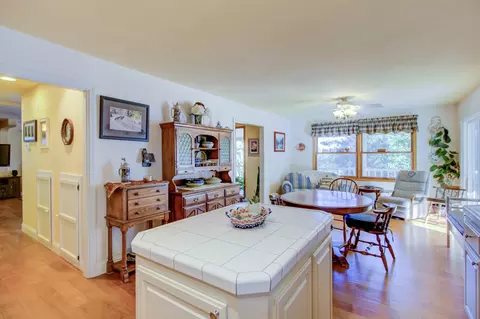 19296 Roxie Ln, Redding, CA 96003 photo 22