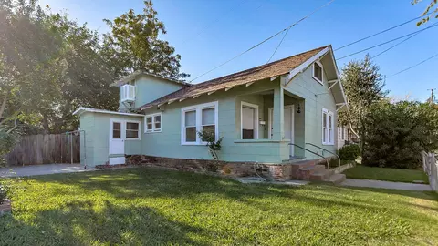 1129 Hickory St, Red Bluff, CA 96080 photo 1