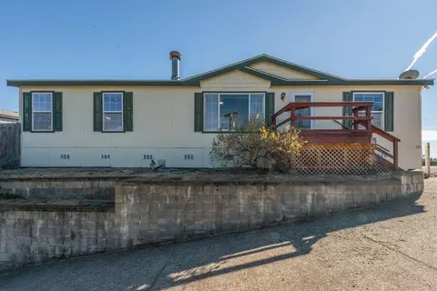 22169 Backbone Rd, Redding, CA 96003 photo 1