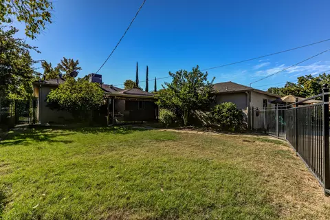 910 Lincoln St, Redding, CA 96001 photo 24