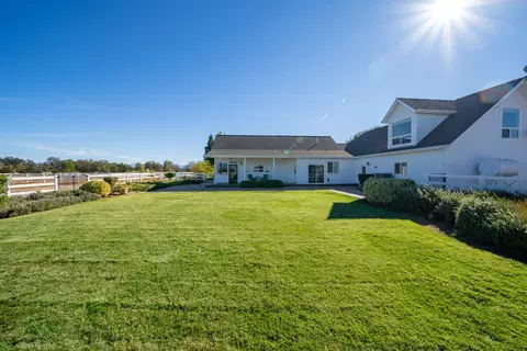 7100 Garth Dr, Anderson, CA 96007 photo 19