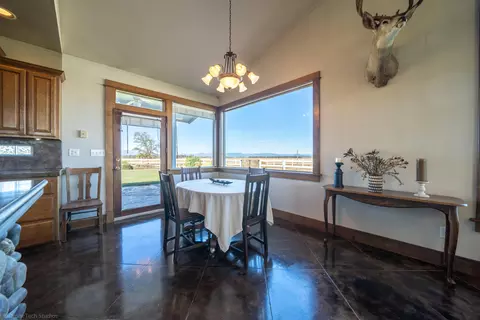 7100 Garth Dr, Anderson, CA 96007 photo 57