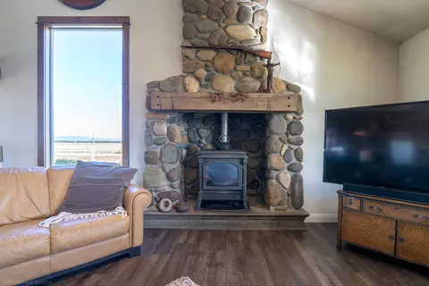 7100 Garth Dr, Anderson, CA 96007 photo 54