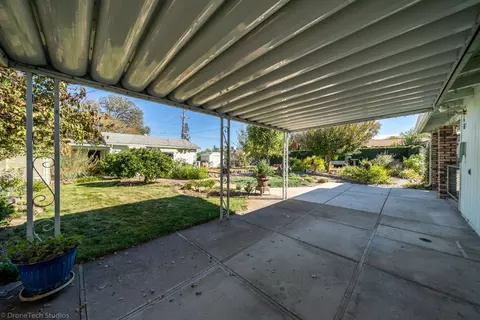 1555 Pleasant St, Redding, CA 96001 photo 18