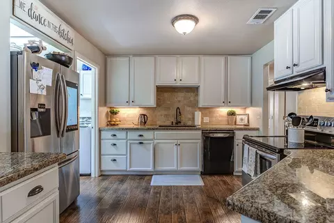 2252 London Ave, Redding, CA 96001 photo 9