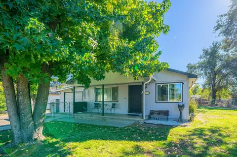 19849 Loop St, Anderson, CA 96007 photo 17