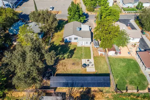 19849 Loop St, Anderson, CA 96007 photo 2
