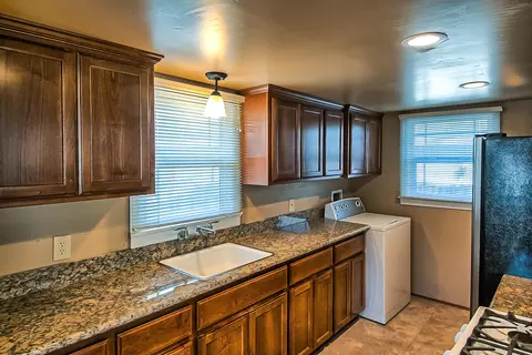1112 Grange St, Redding, CA 96001 photo 18