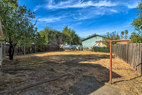 1112 Grange St, Redding, CA 96001 photo 21