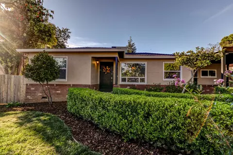 3415 Sunset Dr, Redding, CA 96001 photo 3