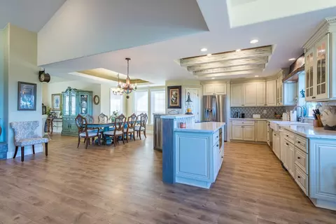 365 River Park Dr, Redding, CA 96003 photo 52
