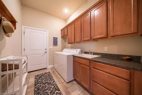 4687 Nantucket Dr, Redding, CA 96001 photo 17
