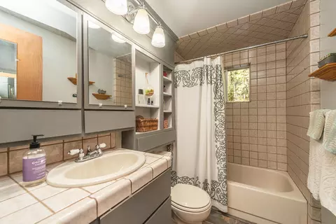 111 N Lakeview Dr, Trinity Center, CA 96091 photo 21