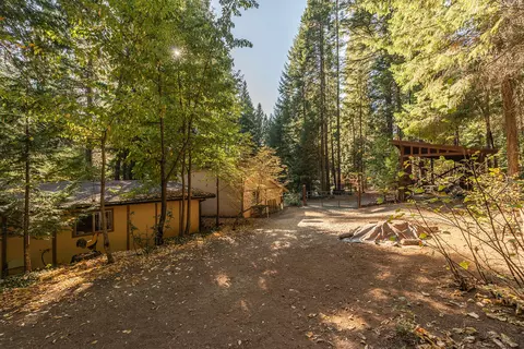 111 N Lakeview Dr, Trinity Center, CA 96091 photo 41