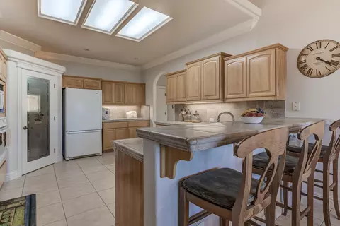 1894 Harvard Way, Redding, CA 96003 photo 19