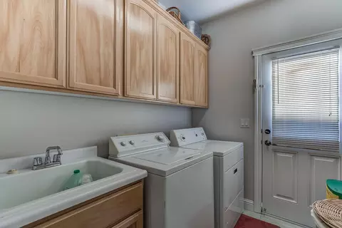 1894 Harvard Way, Redding, CA 96003 photo 15