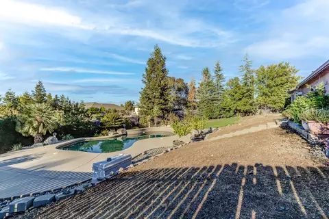 1894 Harvard Way, Redding, CA 96003 photo 33