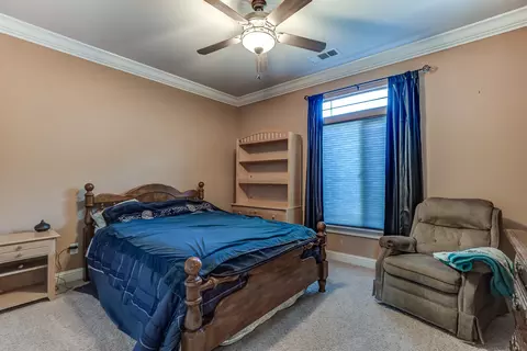 1894 Harvard Way, Redding, CA 96003 photo 23